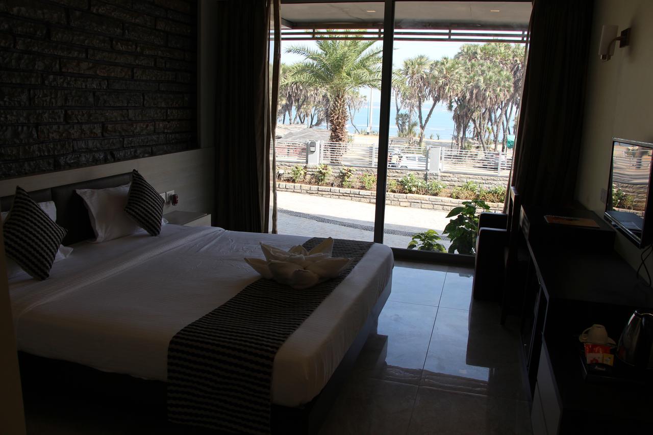 Krishna Beach Resorts - Diu Esterno foto
